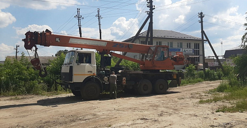 Автокран 28 метров и манипулятор Автокран 28 метров и манипулятор