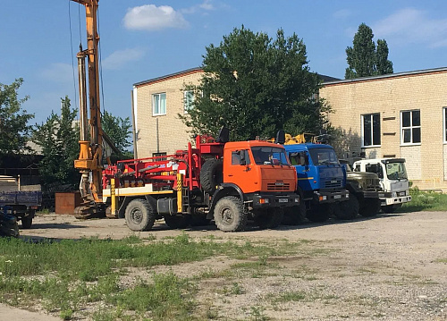 Услуги Буровой установки машины Услуги Буровой установки машины