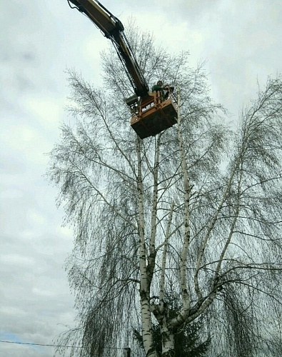 Автовышка агп 22м на базе ЗИЛ Автовышка агп 22м на базе ЗИЛ